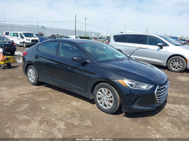 Salvage Hyundai ELANTRA Image
