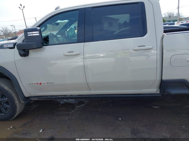 General Motors Sierra 2500HD , Standard Bed, At4, 4wd