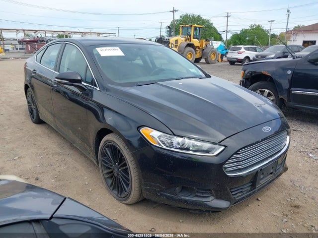 Salvage Ford Fusion Image