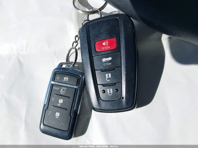 Toyota Camry Xse