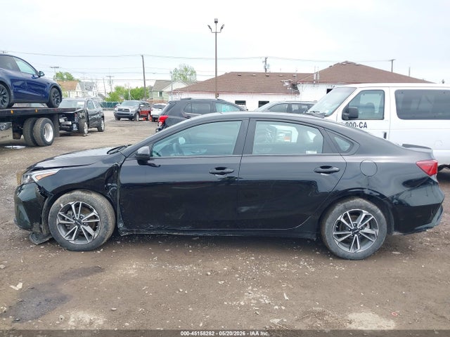 Kia Forte Lxs
