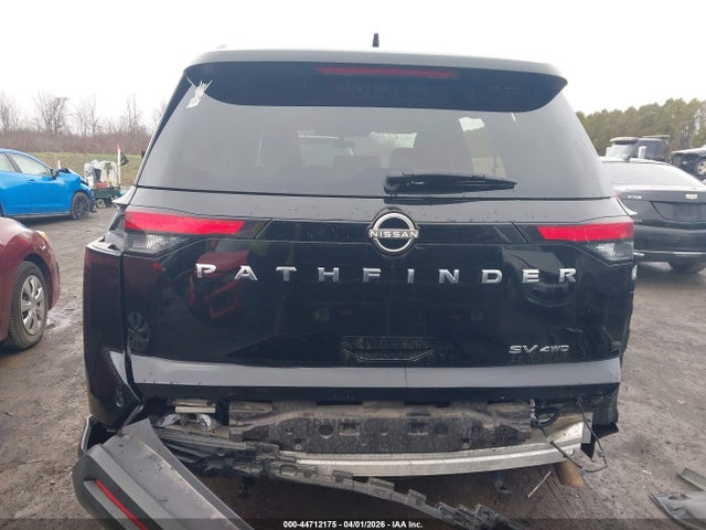 Nissan Pathfinder Sv 4wd