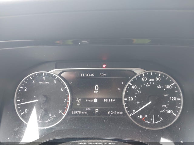 Nissan Pathfinder Sv 4wd