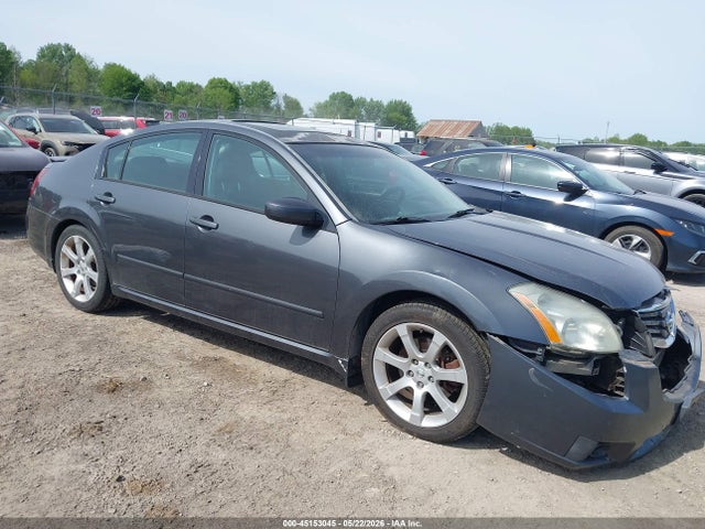 Salvage Nissan Maxima Image