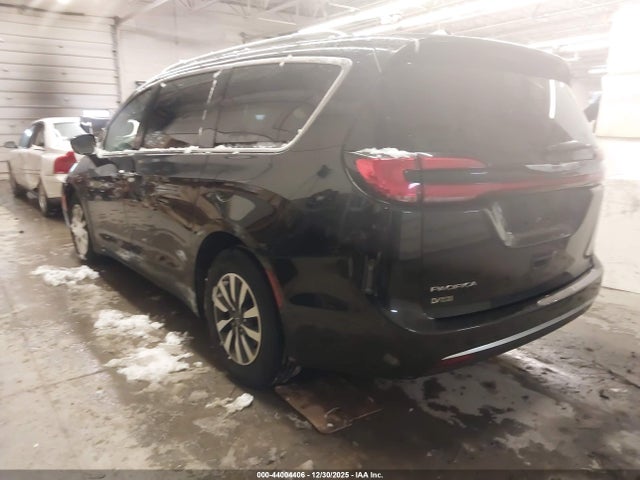 Chrysler Pacifica Touring L
