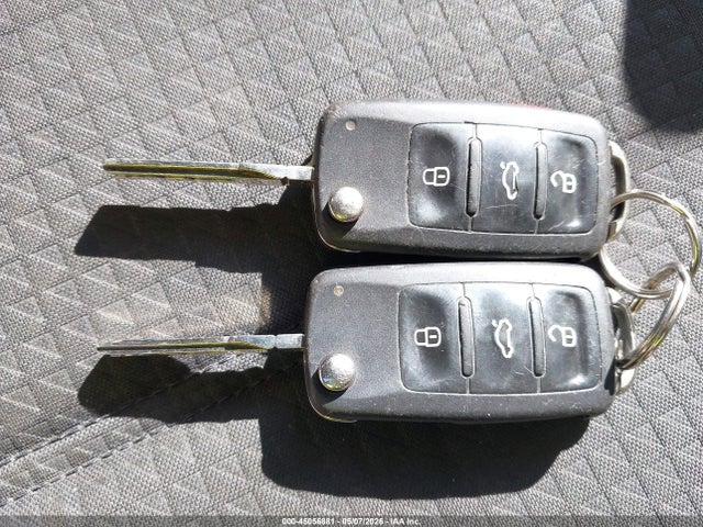 Volkswagen Jetta 2.0l S