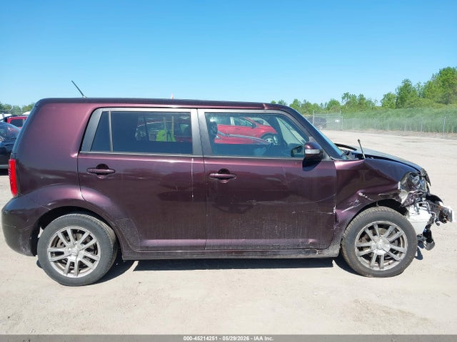 Scion xB