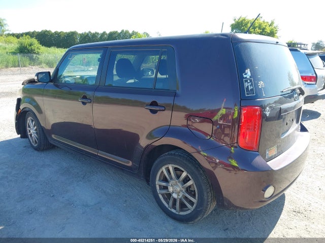 Scion xB