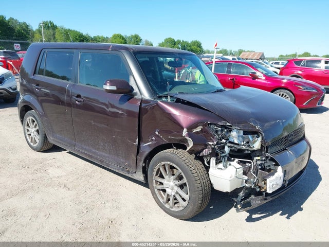 Salvage Scion xB Image