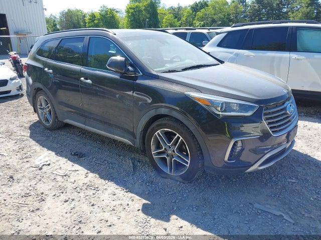 Salvage Hyundai SANTA FE Image
