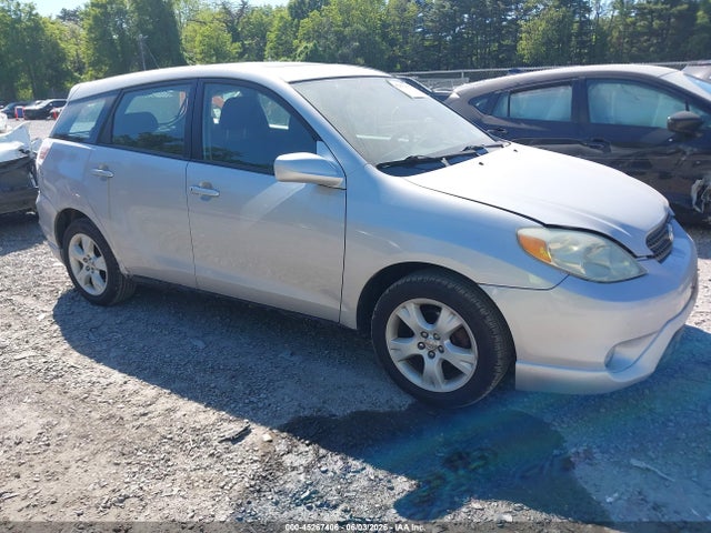 Salvage Toyota Matrix Image