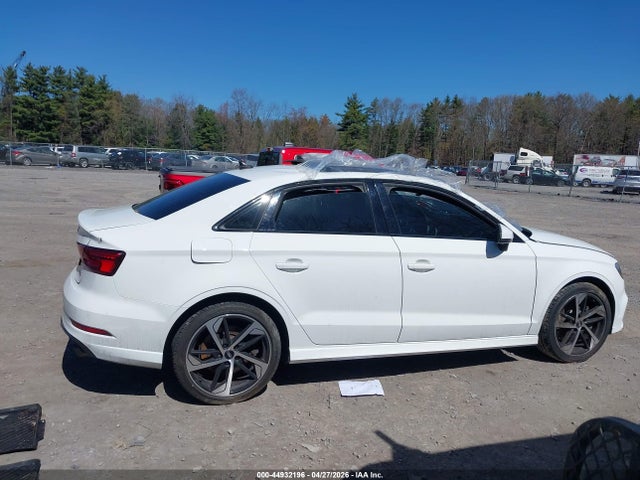 Audi A3 Premium 45 Tfsi S Line Quattro S Tronic