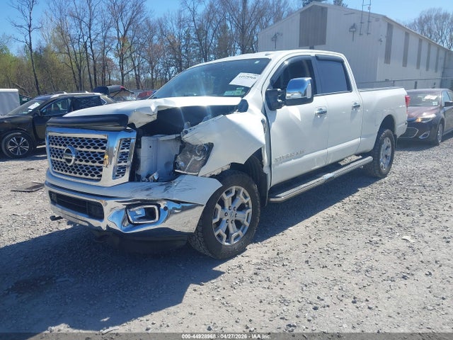 Nissan Titan Sl Gas