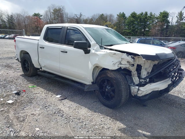 Salvage Chevrolet Silverado 1500 Image