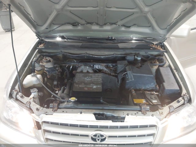 Toyota Highlander V6