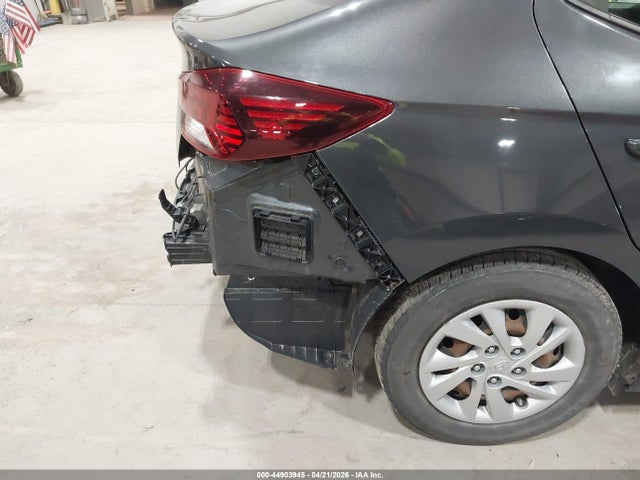 Hyundai ELANTRA Se