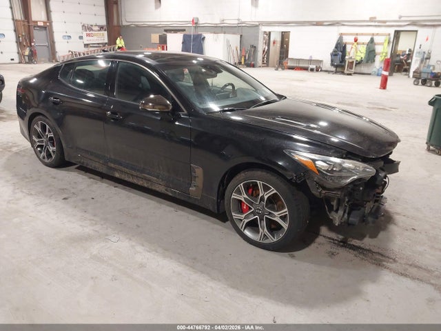 Salvage Kia Stinger Image