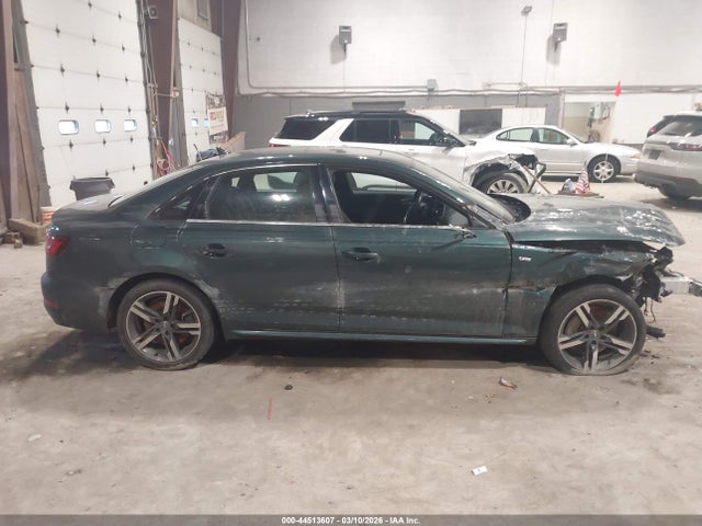 Audi A4 2.0t Premium