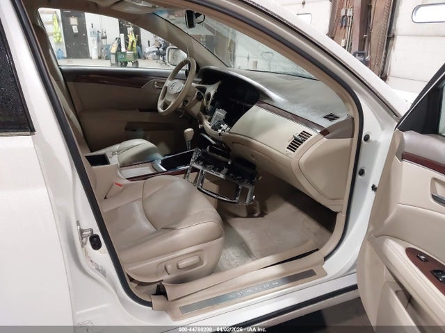 Toyota Avalon Xls