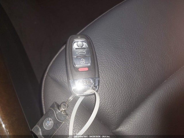 Audi Q5 2.0t Premium