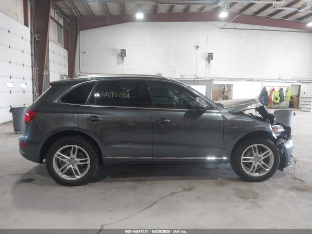Audi Q5 2.0t Premium