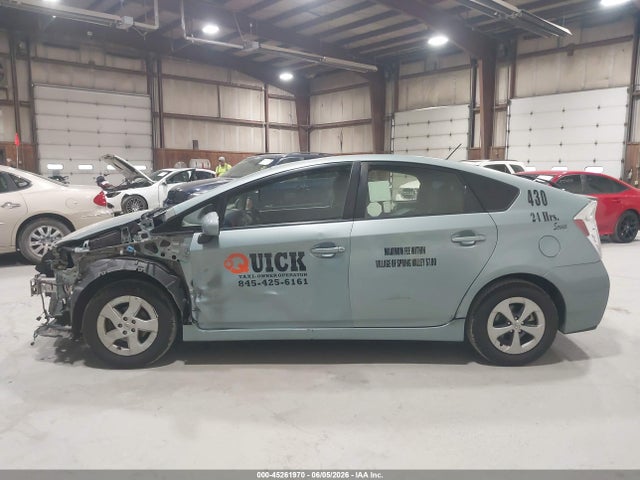 Toyota Prius Three
