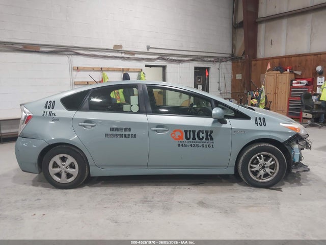 Toyota Prius Three
