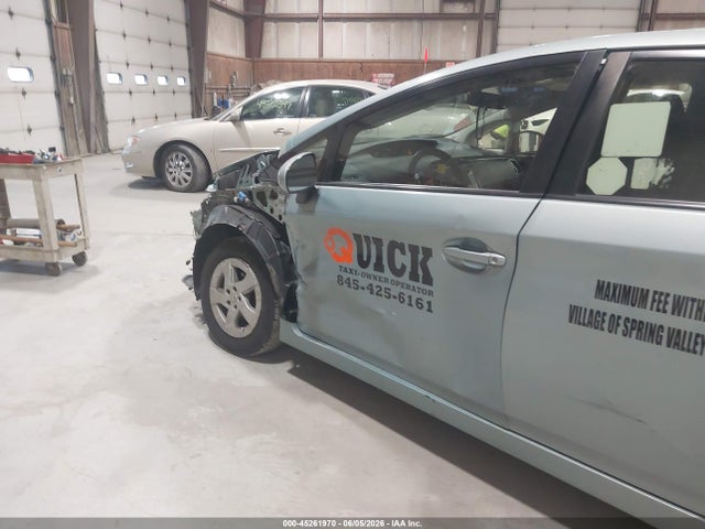 Toyota Prius Three