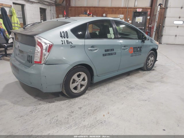 Toyota Prius Three