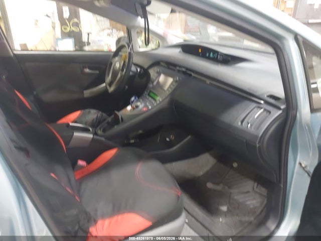 Toyota Prius Three