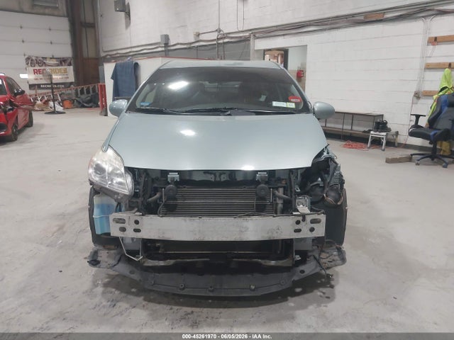 Toyota Prius Three