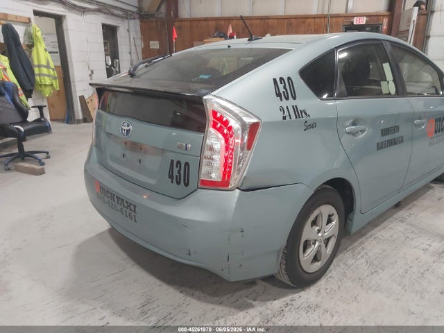 Toyota Prius Three