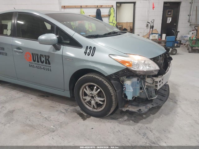 Toyota Prius Three