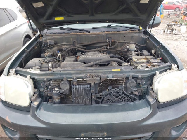 Toyota Sequoia Sr5 V8