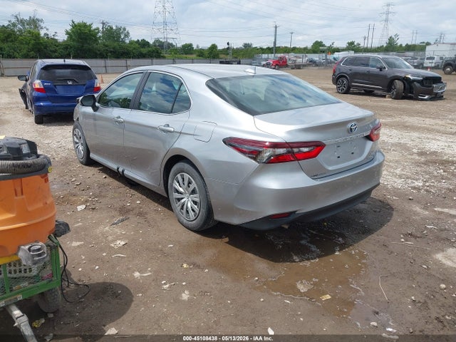 Toyota Camry Le Hybrid