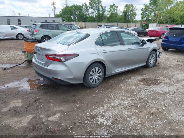 Toyota Camry Le Hybrid