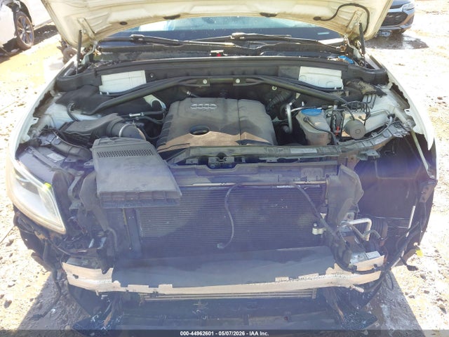 Audi Q5 2.0t Premium