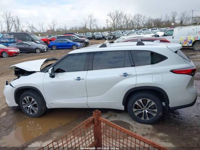 Toyota Highlander Hybrid Xle