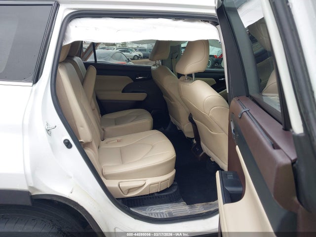 Toyota Highlander Hybrid Xle