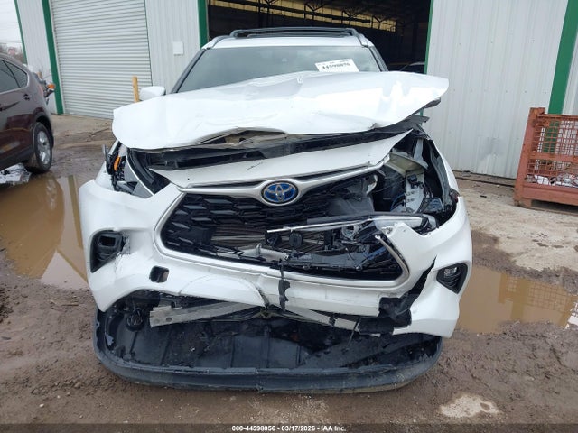 Toyota Highlander Hybrid Xle