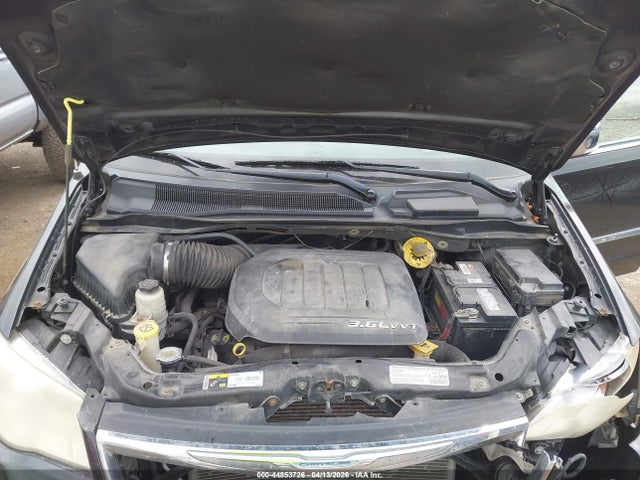Chrysler Town & Country Touring-l