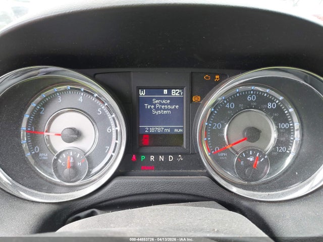 Chrysler Town & Country Touring-l