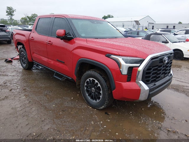 Salvage Toyota Tundra Image
