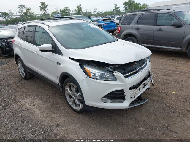 Salvage Ford Escape Image