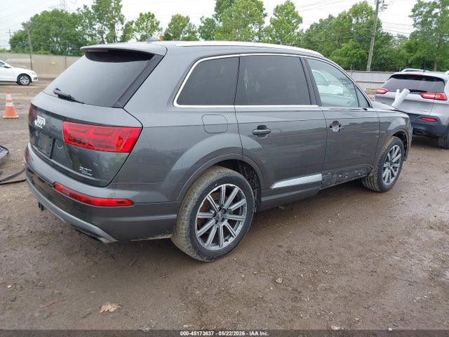 Audi Q7 3.0t Premium