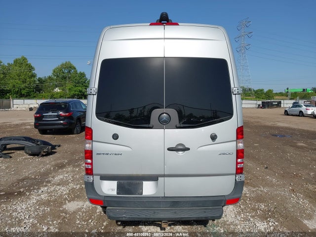 Mercedes-Benz Sprinter 2500 Standard Roof V6