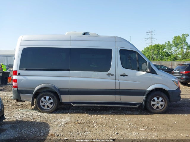 Mercedes-Benz Sprinter 2500 Standard Roof V6