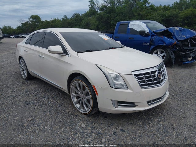 Salvage Cadillac XTS Image