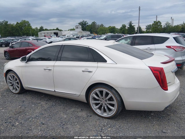 Cadillac XTS Premium
