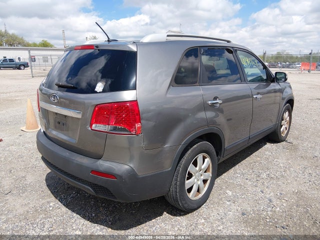 Kia Sorento Lx V6
